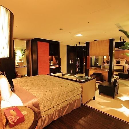 Discovery Motel - Nangang Taipei Esterno foto